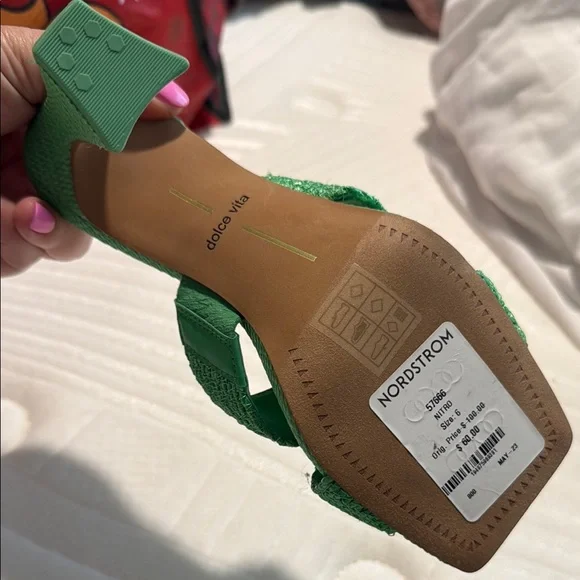 Dolce Vita Green Women's Shoes NWOT - Picture 3 of 3